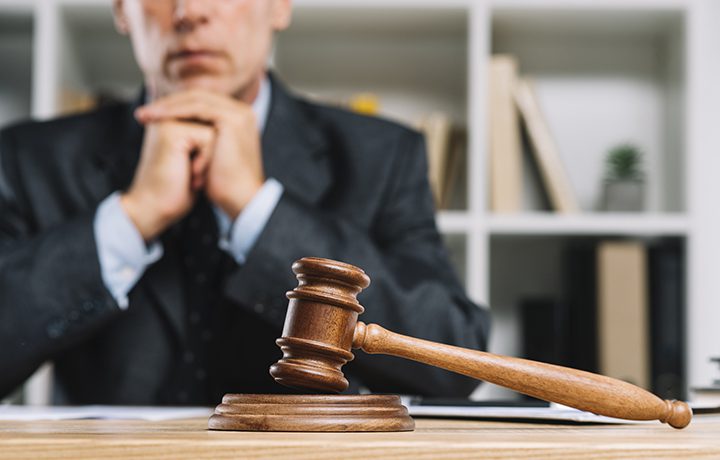 Юридичні послуги, послуги адвоката в Україні