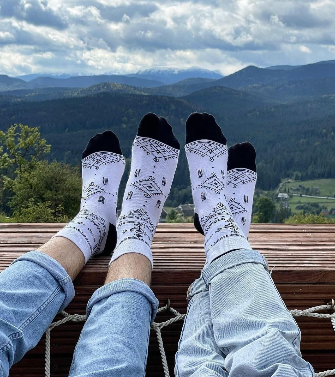 Продаються шкарпетки