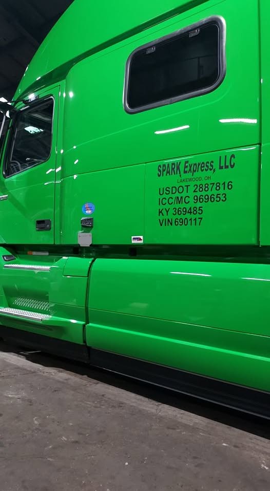 Шукаю водія CDL-A на Dry van