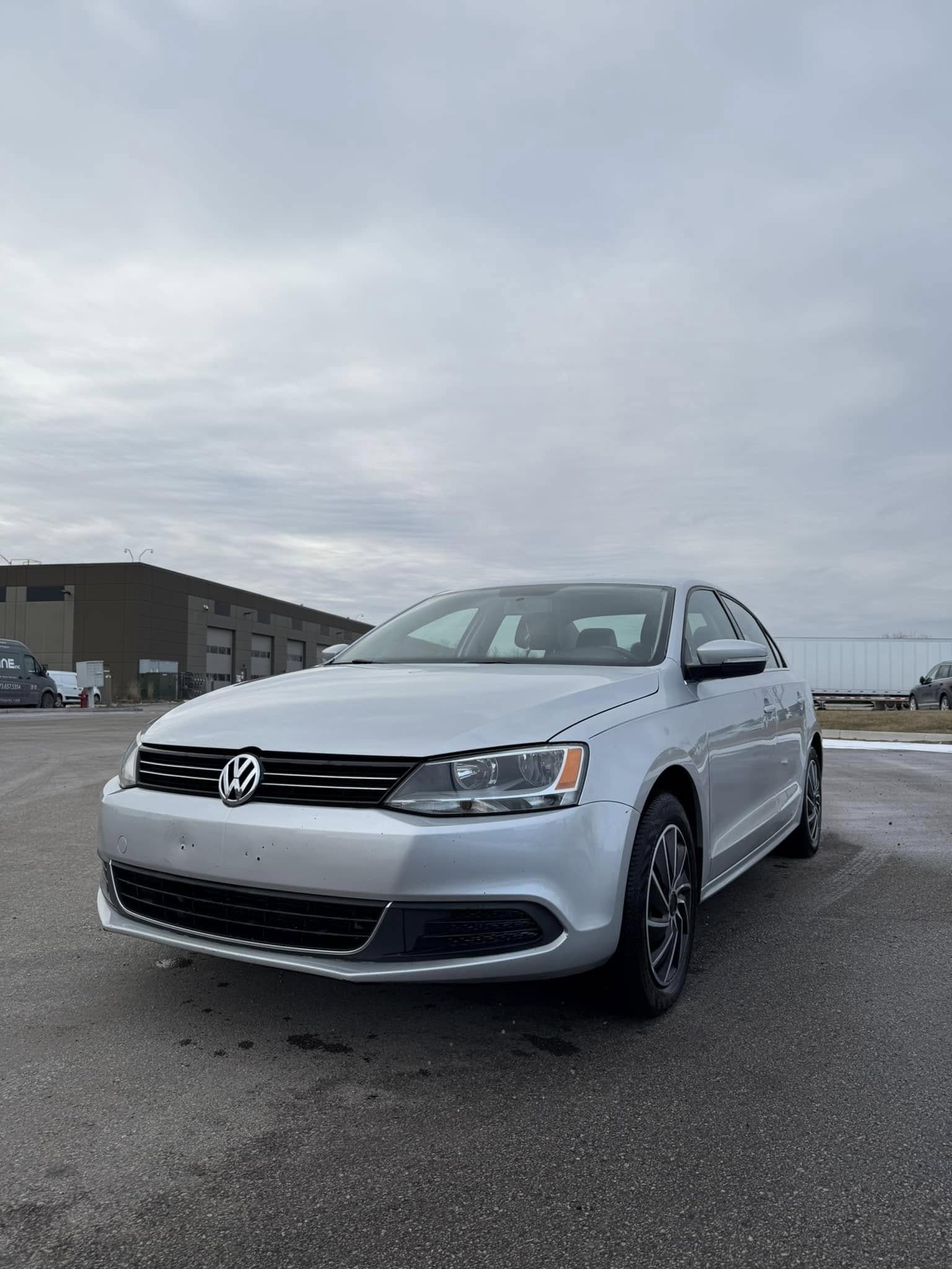 Продається автомобіль Volkswagen Jetta SE 2.5.