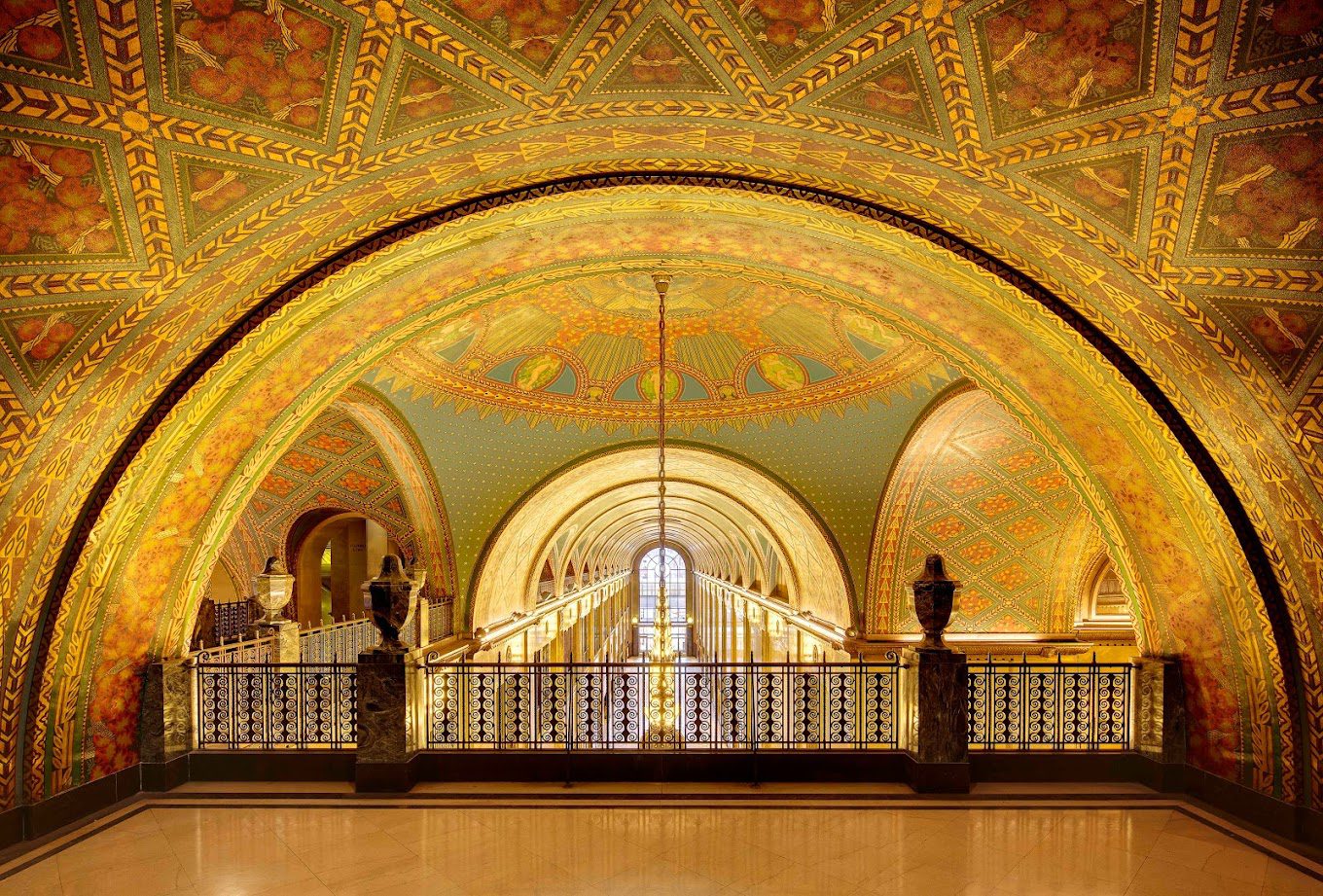 Fisher Building: архітектурна перлина Детройта та символ його економічного розквіту