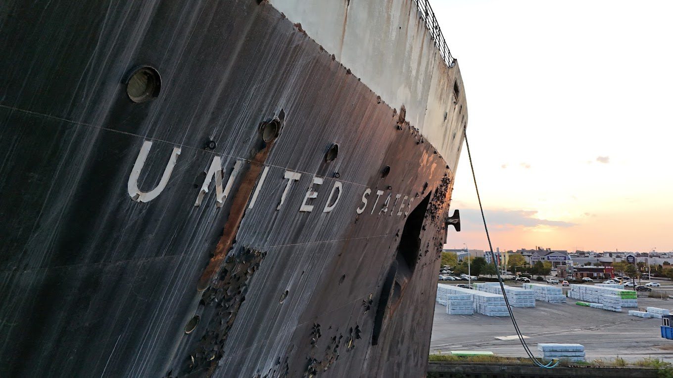 SS United States: легендарний океанський лайнер, символ американської інженерії, швидкості й розкоші