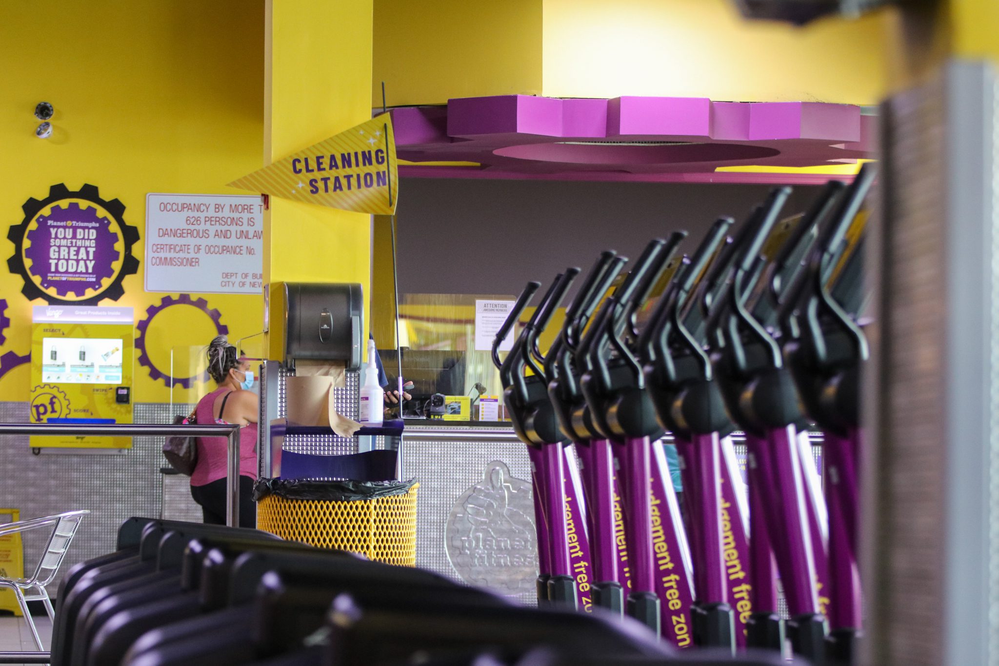 Скандал у Planet Fitness: 23-річний Чжан записував чоловіків у вбиральнях