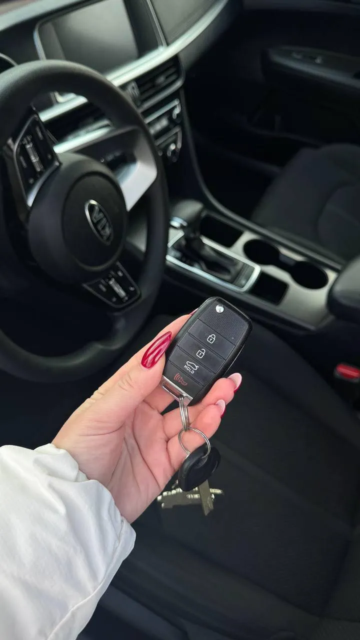 Продається автомобіль Kia Optima 2020 