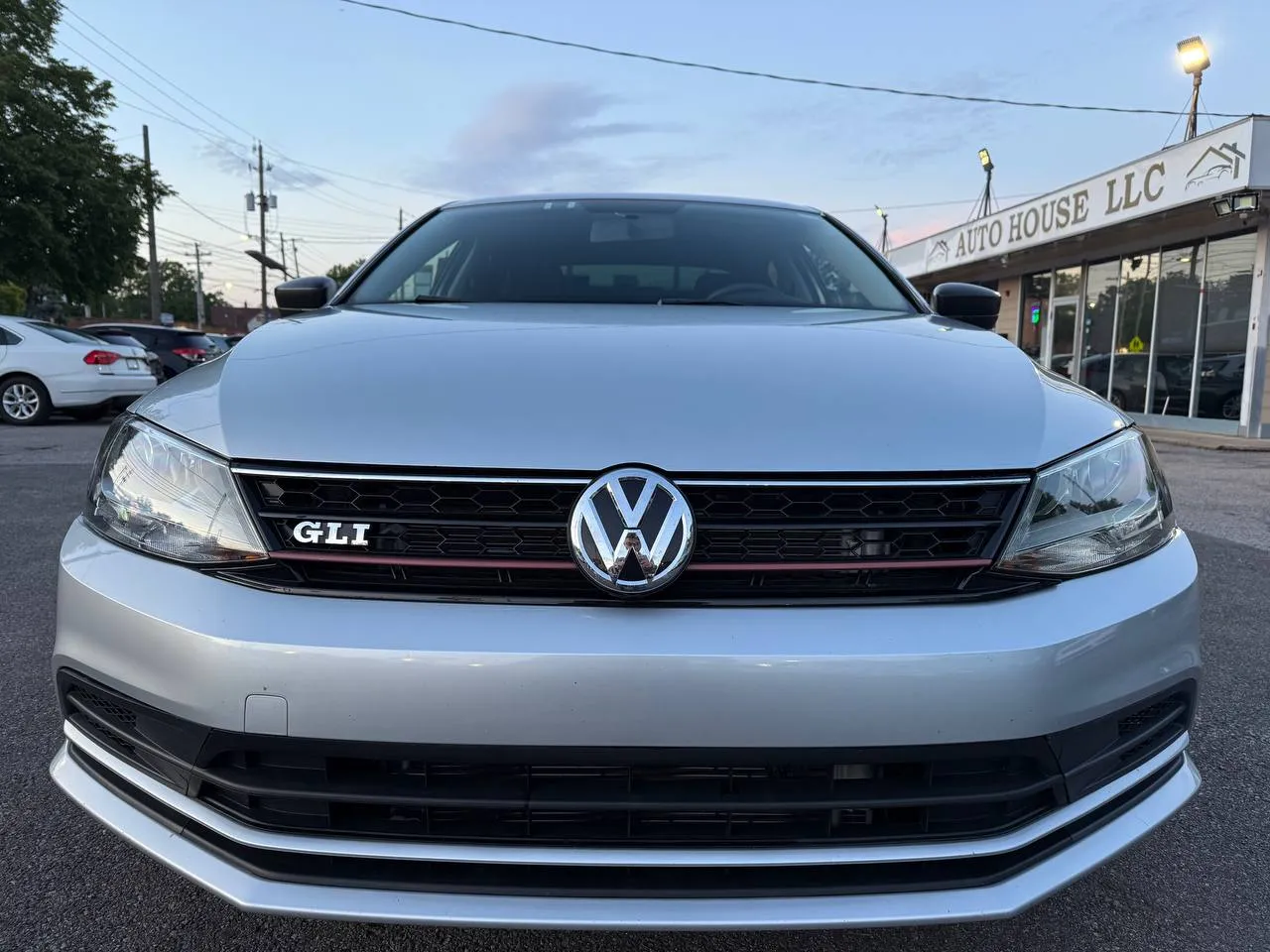 Продається: Volkswagen Jetta 1.4T S 2016 — Надійний, економний та динамічний седан!