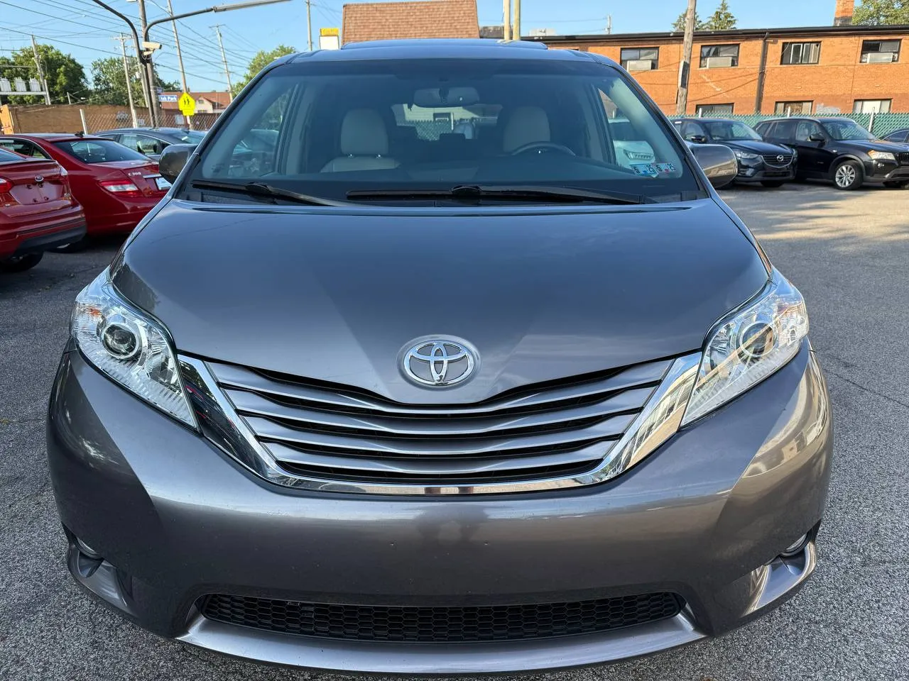 2017 Toyota Sienna Limited Premium XLE AWD