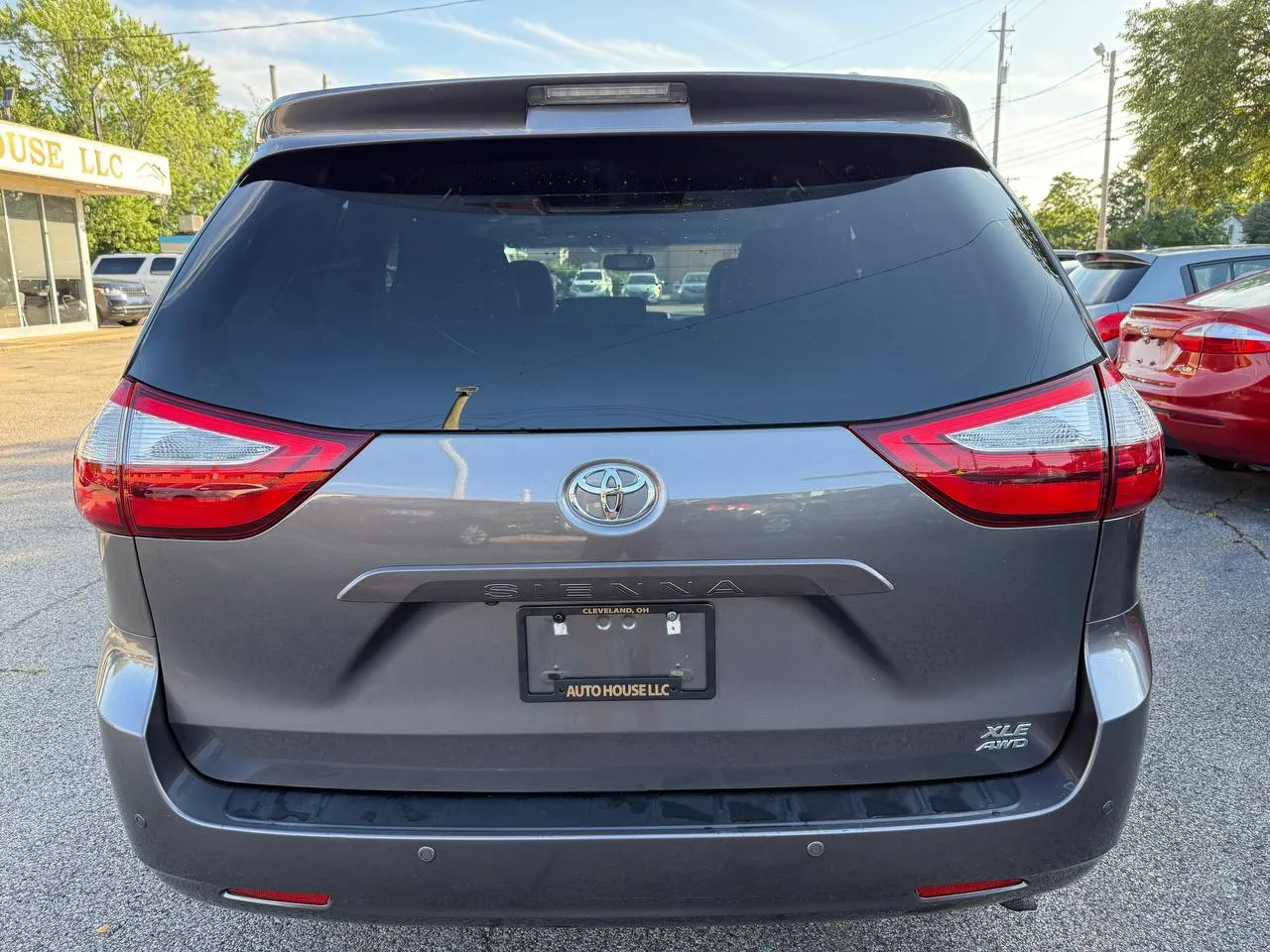 2017 Toyota Sienna Limited Premium XLE AWD