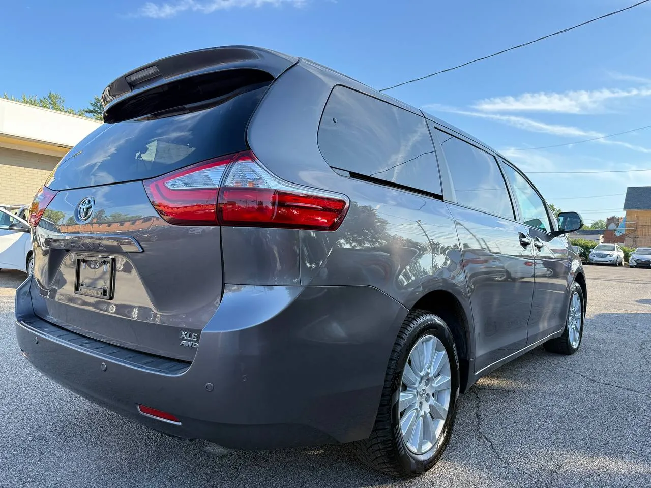 2017 Toyota Sienna Limited Premium XLE AWD