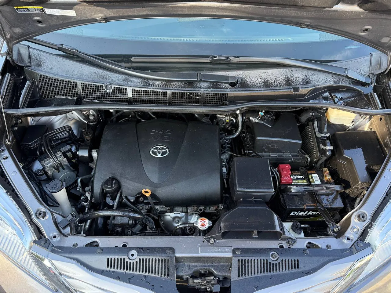 2017 Toyota Sienna Limited Premium XLE AWD