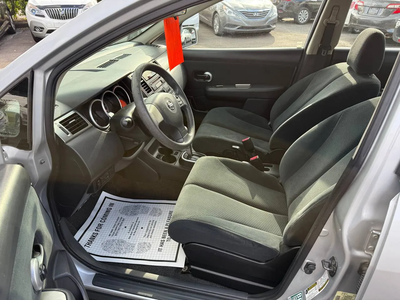 2011 Nissan Versa SL