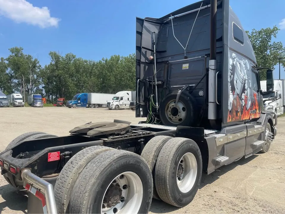 For Sale: Volvo VNL 670 Truck 2017