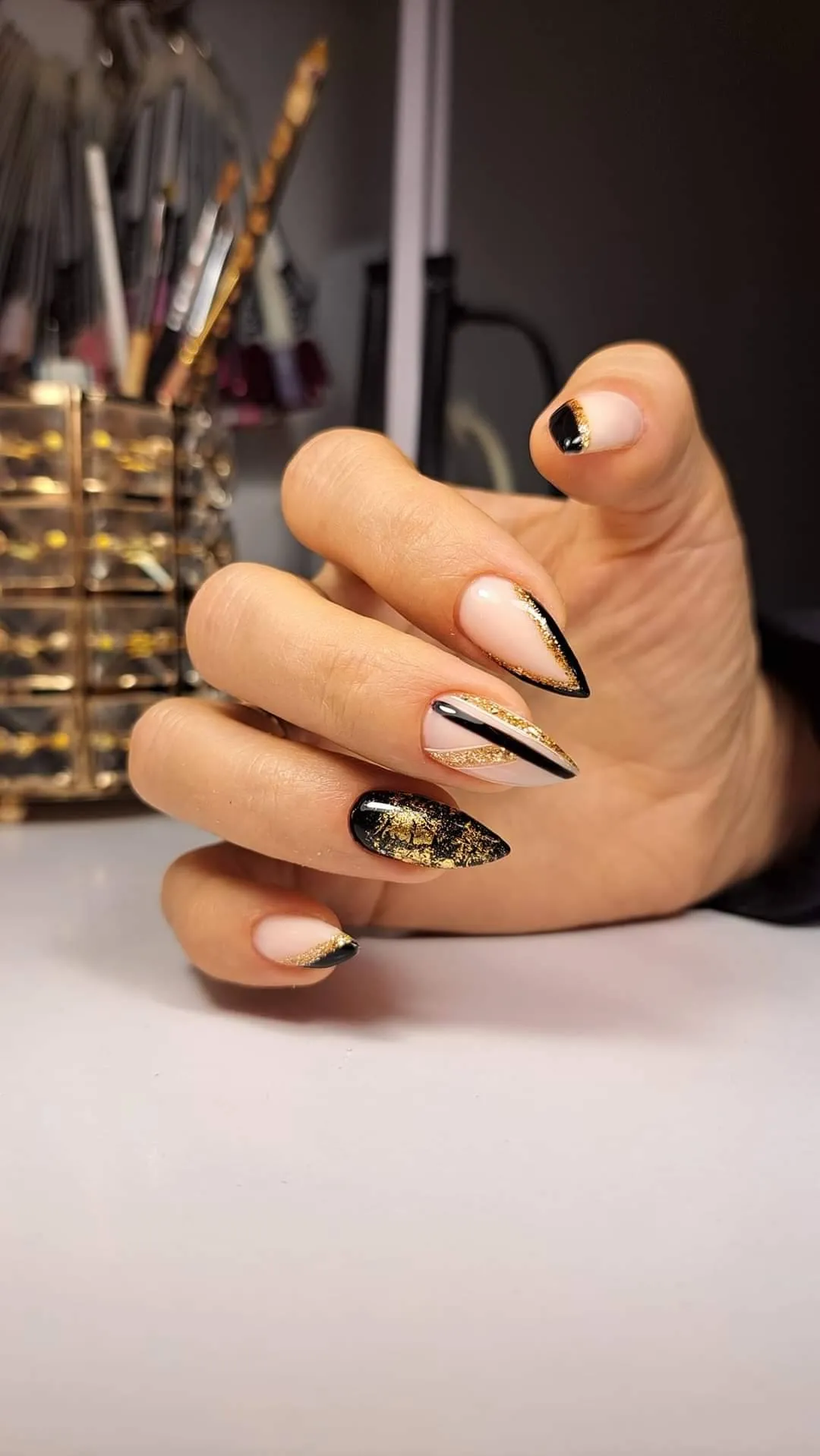 Manicure-Pedicure in Chicago